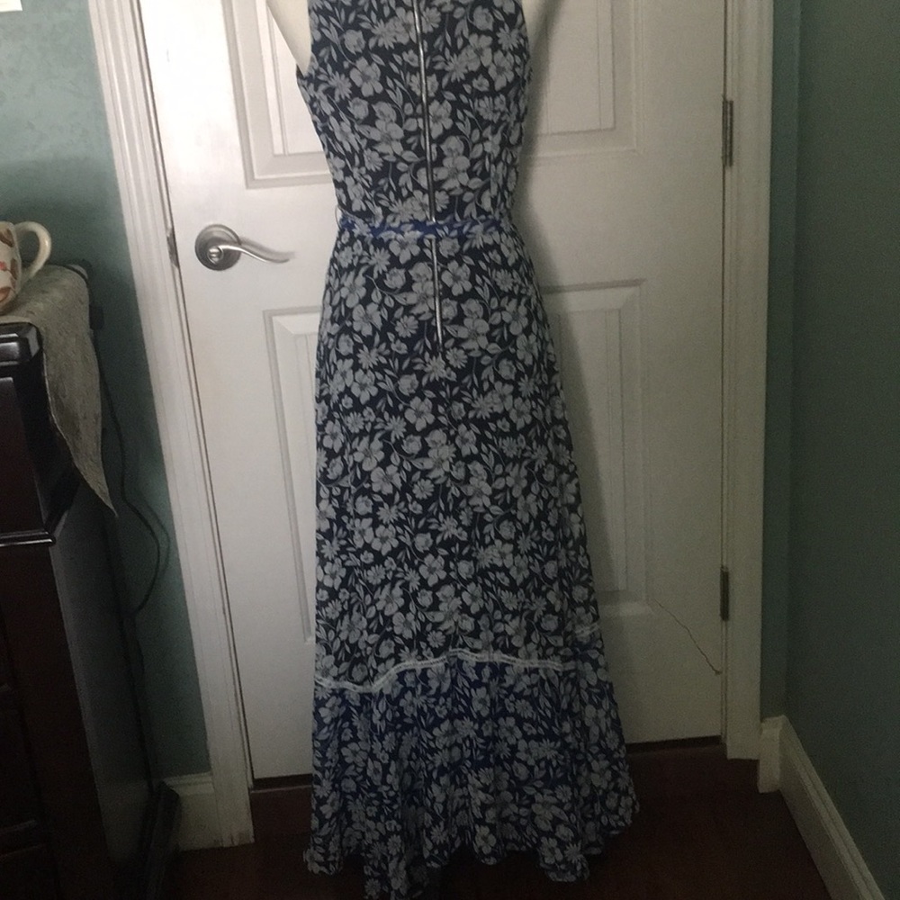 Stunning Gabby Skye floral maxi dress size 4 - Picture 7 of 16